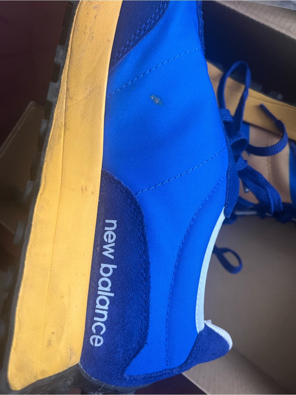 New Balance men sneakers size 12 - Picture 4 of 13